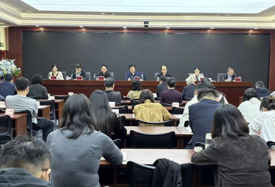凝心聚力谋发展提质增效抓落实——渭滨区人民检察院召开全院干警大会…